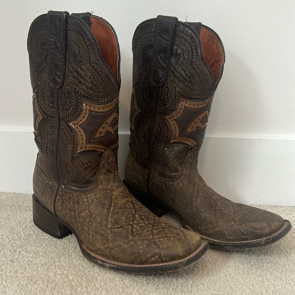 Admirable Cowboy Boots 10.5
